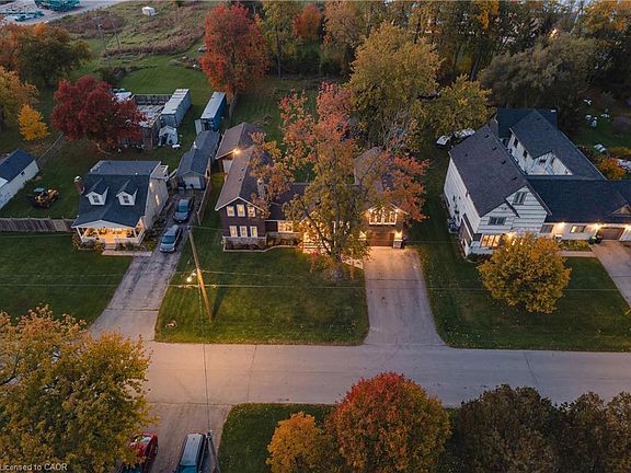 3rd image of 14 Athlone Rd