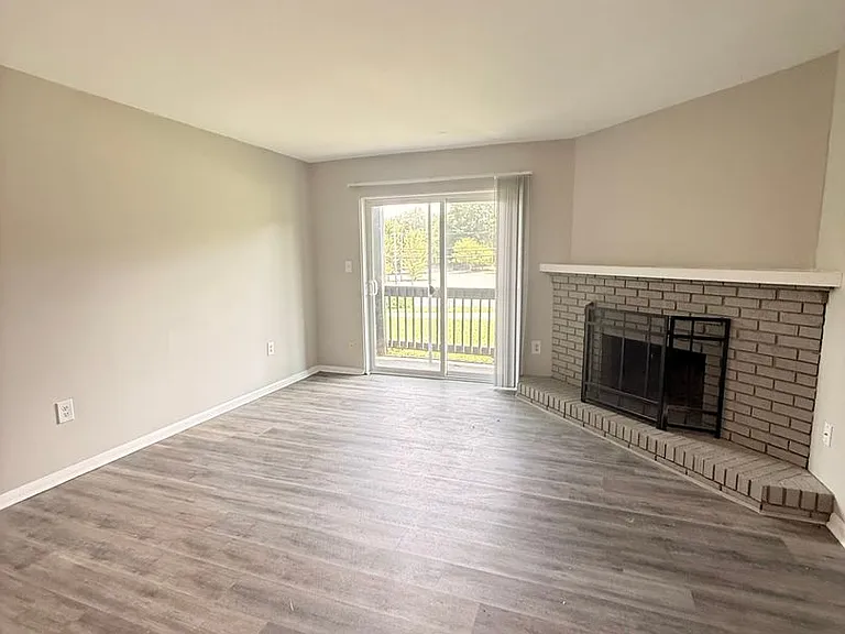 Ridge View Apartments — Photo 47