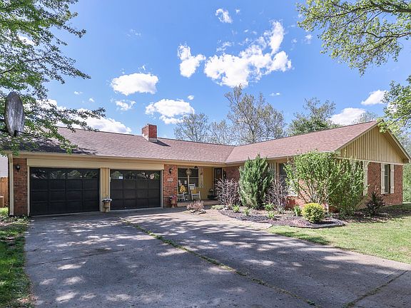 2nd image of 999 Wood Creek Pl