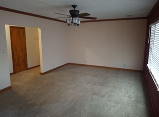 860 Woodstock Rd, Virginia Beach, VA 23464
