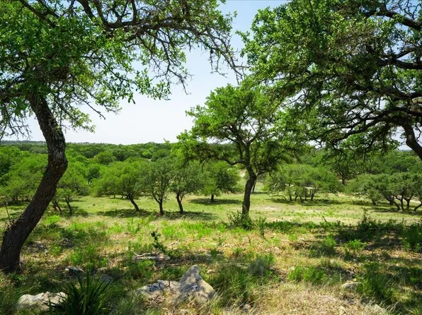 101 Mystic Overlook, Dripping Springs, TX 78620