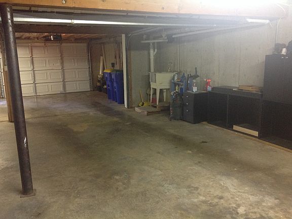 Basement/Garage