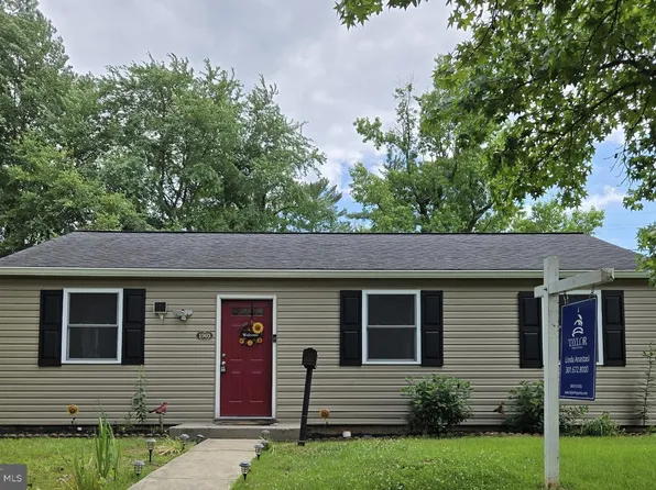 1903 Norwich Rd, Glen Burnie, MD 21061