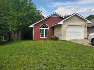 528 Auburndale Ln, Fayetteville, NC 28314