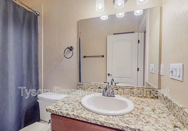 1667 Domino Dr SE — Photo 14