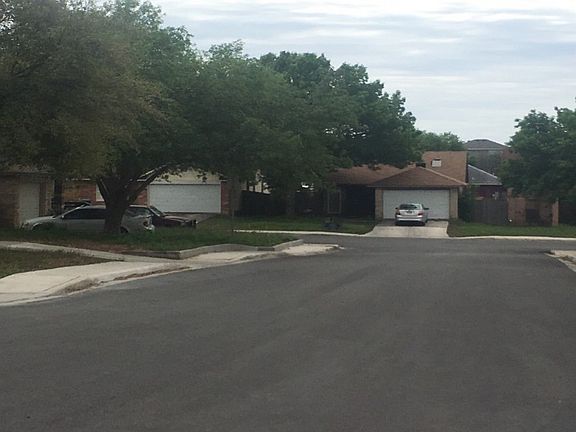 5th image of 3602 Candlerock Cir