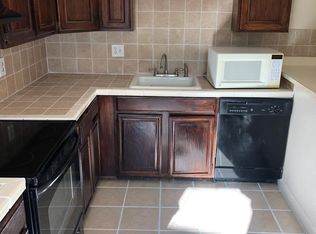 308 La Casa Ave #B, San Mateo, CA 94403