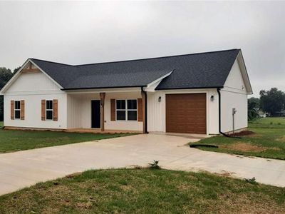 1019 Kennedy St, Yadkinville, NC, 27055