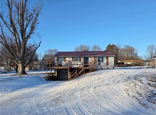 155 Sandy Dr SE, New Philadelphia, OH 44663