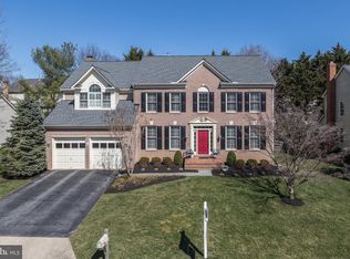 5 Yellow Plum Ct, Rockville, MD 20850