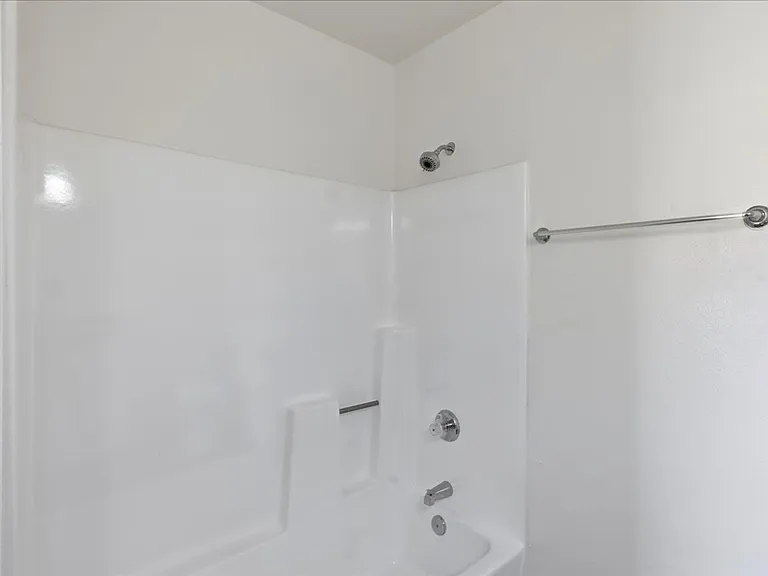 44441 San Rafael Avenue — Photo 11
