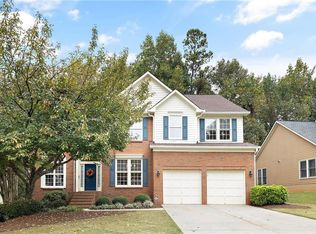 310 Tumbling Creek Dr, Alpharetta, GA 30005