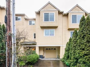 2410 SW Nebraska St, Portland, OR 97239