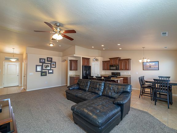 2nd image of 1139 N Camel Springs Dr