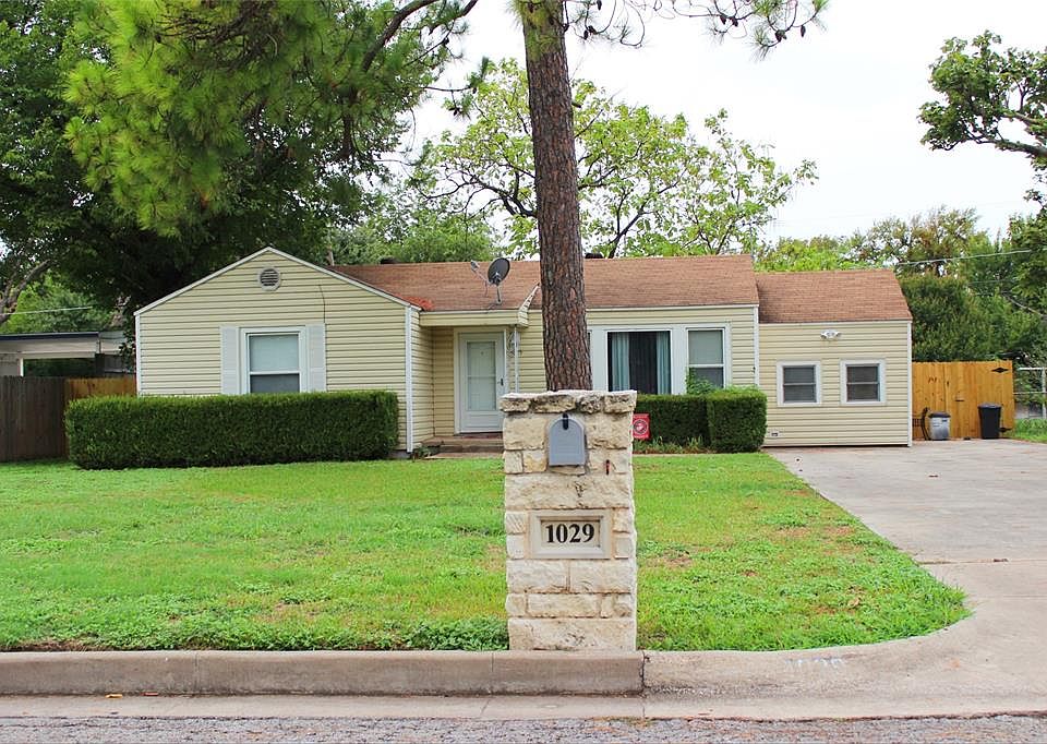 1st image of 1029 Lydick Ln