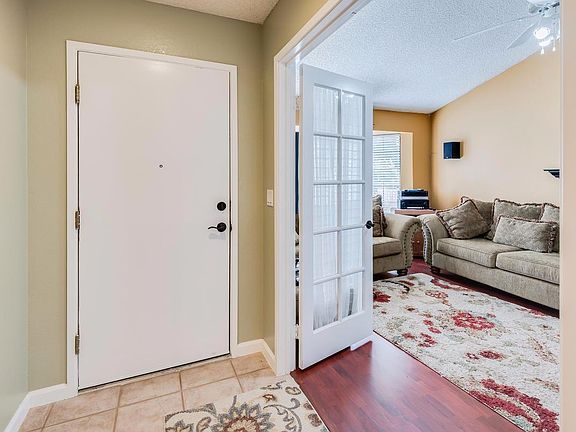 5th image of 2207 Maricopa Way