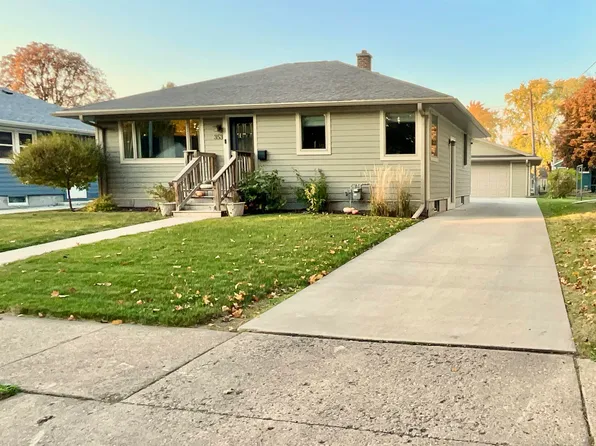 353 E McWilliams St, Fond Du Lac, WI 54935