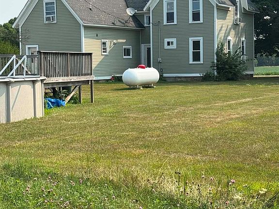 3rd image of 7709 Silverwood Rd