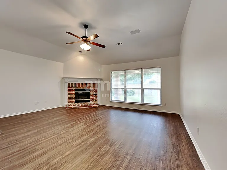 6308 Fall River Dr — Photo 7