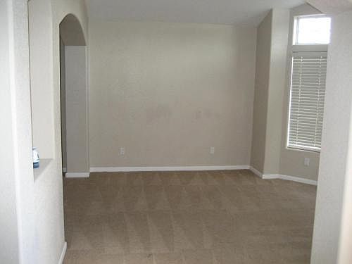 3rd image of 34583 N Camino Largo