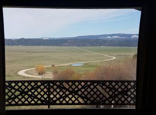 290 Gray Ln, Cascade, ID 83611