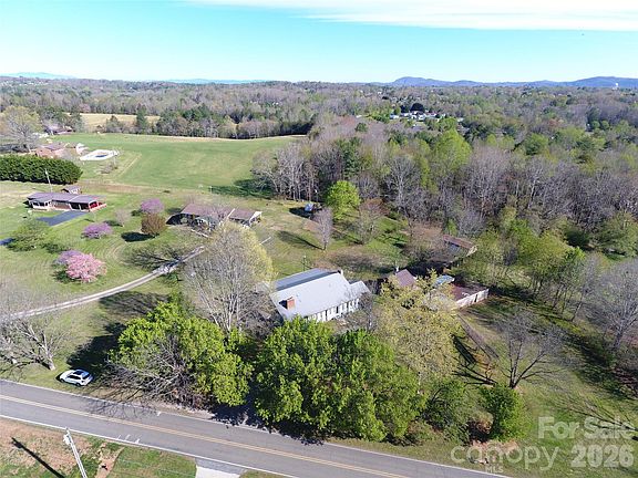 4th image of 4543 Horseshoe Bend Rd