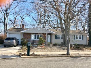 557 Pennsylvania Ave, Brick, NJ 08724