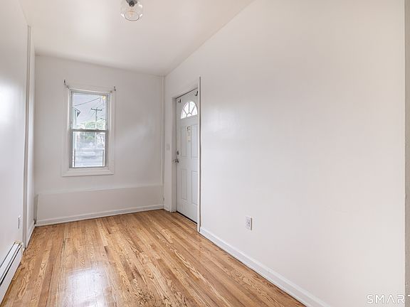 5th image of 1254 Pembroke St Unit 1