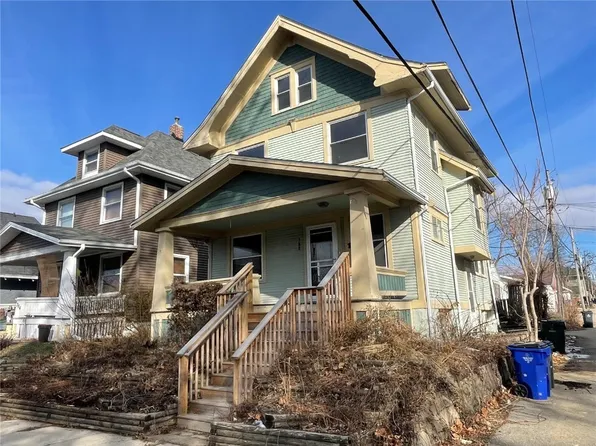 388 18th St SE, Cedar Rapids, IA 52403