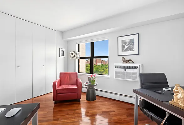 Sold by Compass | media 5