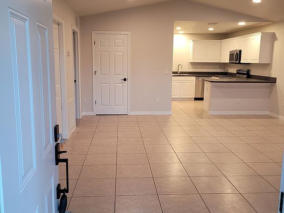 2nd image of 20 W Smith St