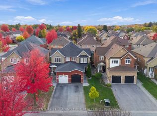 1732 Silver Maple Dr, Pickering, ON L1V6X9