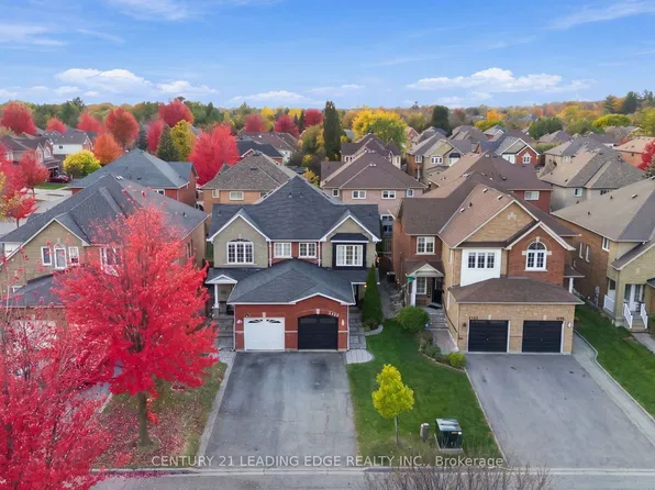 1732 Silver Maple Dr, Pickering, ON L1V 6X9