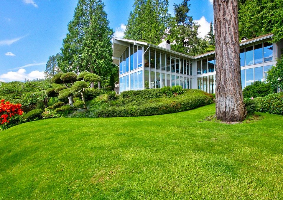 1st image of 138 W Lake Sammamish Pkwy SE