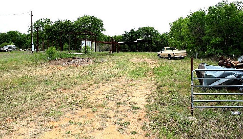 1st image of 2100 County Road 445