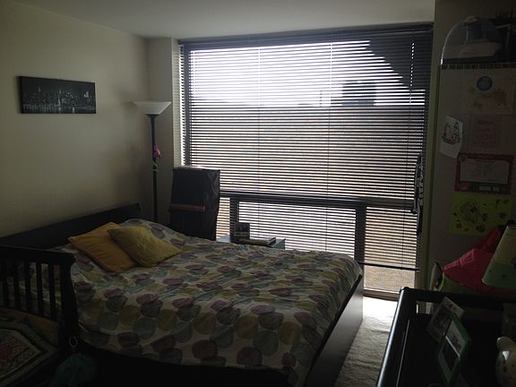 5th image of 4343 N Clarendon Ave APT 612