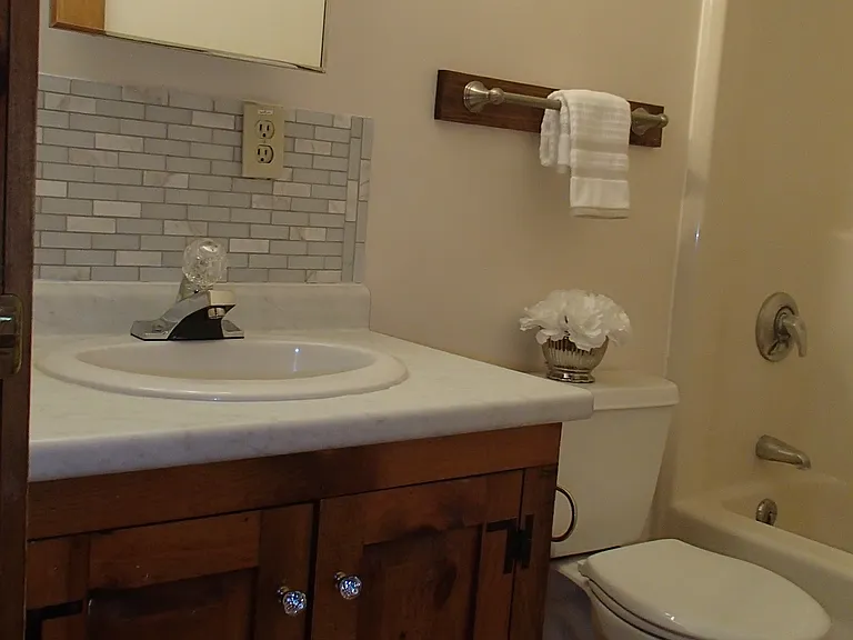 117 Woodland Dr #1 — Photo 5