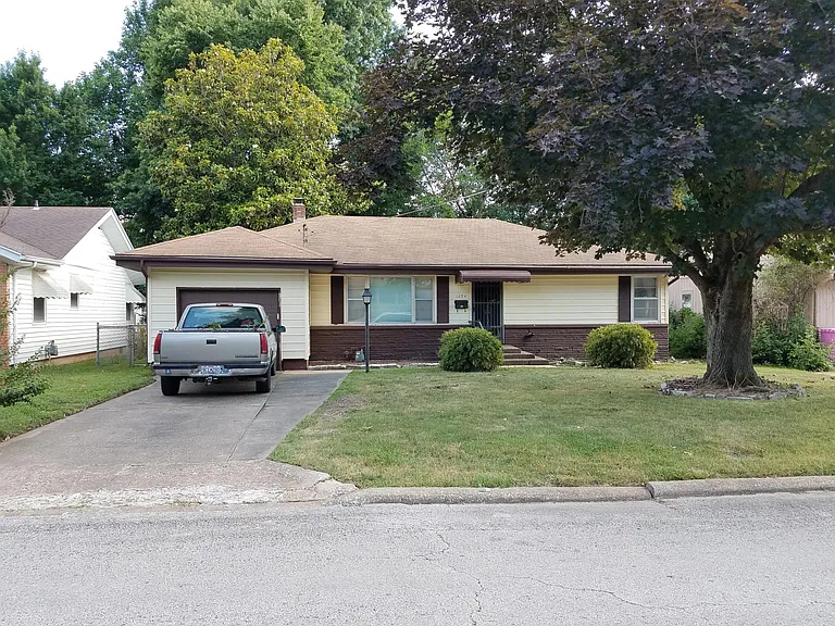 1234 E Cozy St — Photo 1