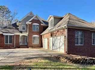 1427 Doe Ridge Ln, Fort Mill, SC 29715
