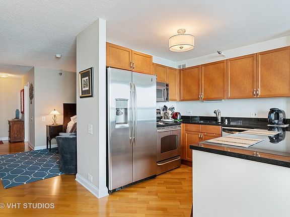 5th image of 474 N Lake Shore Dr APT 4011