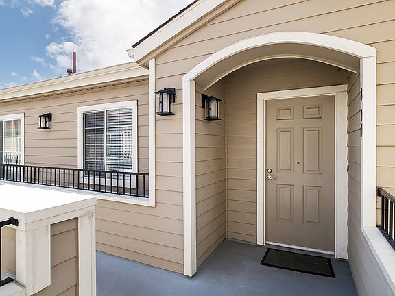 3rd image of 1579 S Novato Blvd APT 307