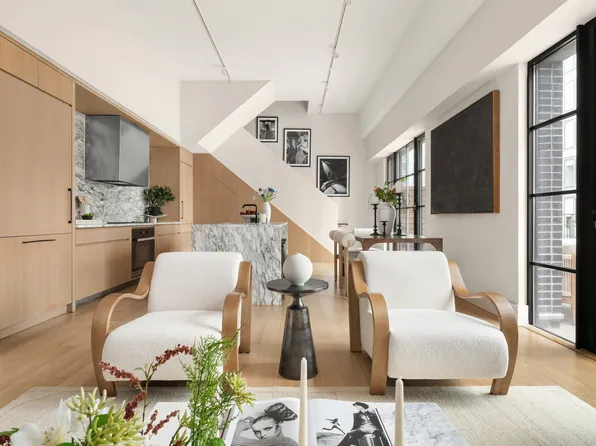 517 West 29th Street image 1 of 15