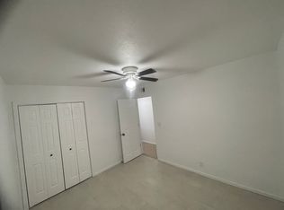 15 31st St NW, Paris, TX 75460