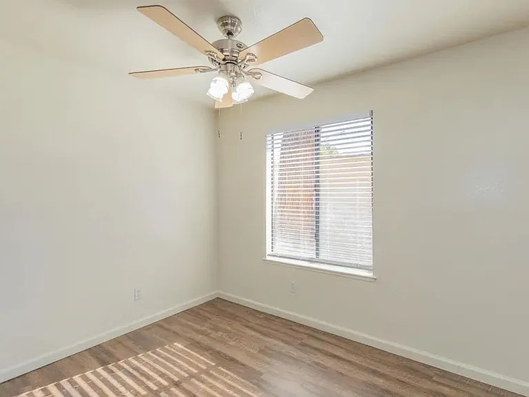 Beechwood Apartment Homes — Photo 28