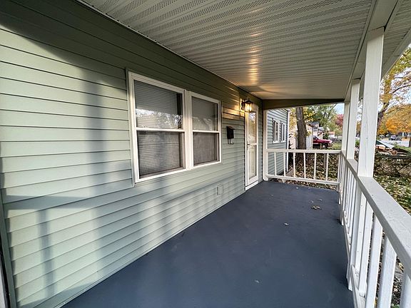 3rd image of 3056 N Tacoma Ave