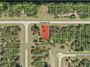 221 Baytree Dr, Rotonda West, FL 33947