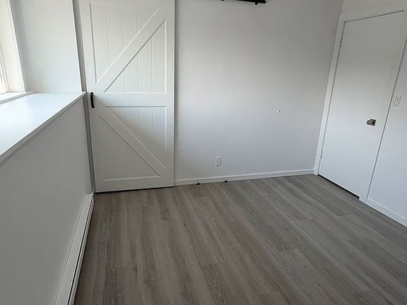 2nd image of 600 N B St APT 5