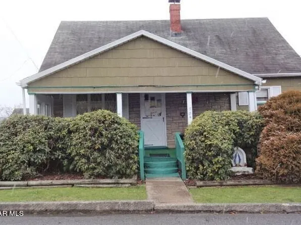 704 McClelland St, Portage, PA 15946