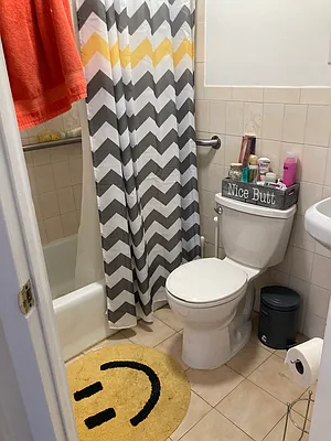 Rented by Nooklyn NYC LLC | media 7