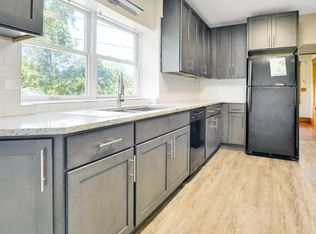 33 Farmington Ave, Waterbury, CT 06710